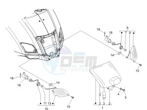 GTS 125 4T E3 UK drawing Tail light - Turn signal lamps