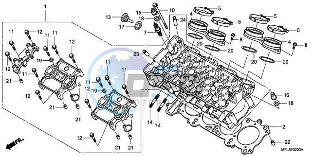 CYLINDER HEAD