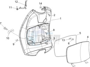 LX 150 4T USA drawing Front glovebox - Knee-guard panel