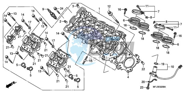 CYLINDER HEAD