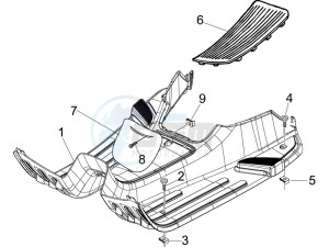 LX 50 4T drawing Central cover - Footrests