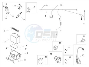 RS4 50 2T E4 (APAC, EMEA) drawing Central electrical system