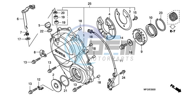 RIGHT CRANKCASE COVER