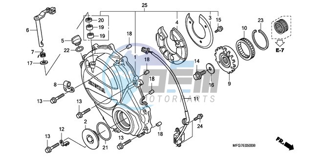 RIGHT CRANKCASE COVER