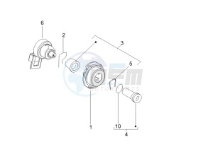 LX 50 4T 2V 25 Kmh Touring NL drawing Locks