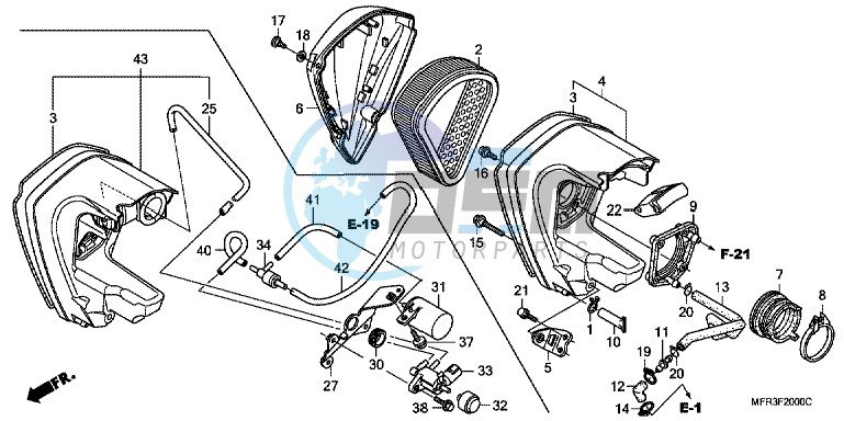 AIR CLEANER