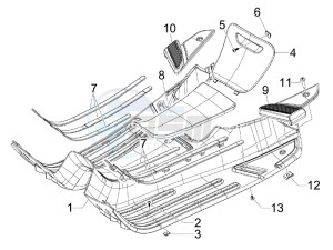 S 125 4T ie E3 College drawing Central cover - Footrests