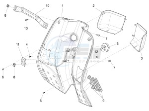 S 125 4T 3V ie drawing Front glovebox - Knee-guard panel