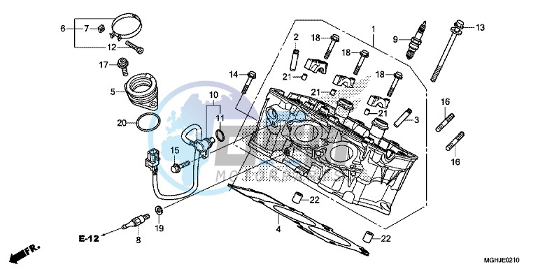 CYLINDER HEAD (REAR)