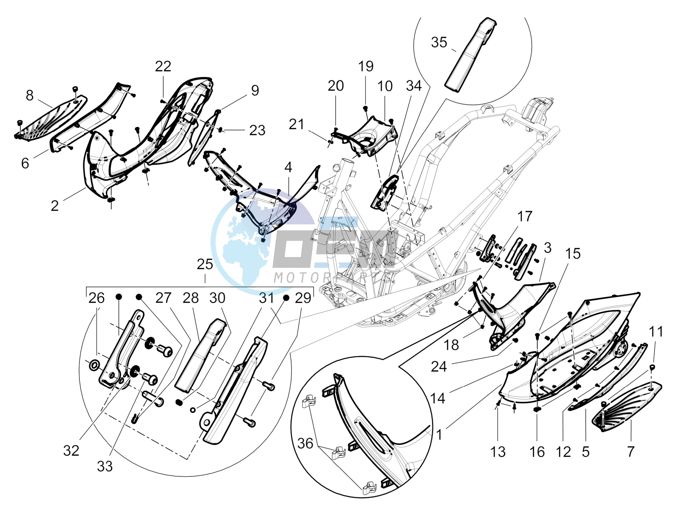 Central cover - Footrests