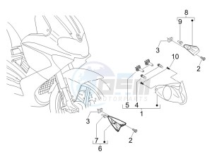 Runner 125 VX 4t SC e3 (UK) UK drawing Head lamp - Turn signal lamps