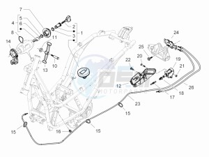 Beverly 300 RST 4T 4V ie E3 drawing Locks