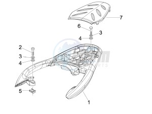 Beverly 300 ie Tourer (USA) USA drawing Rear luggage rack