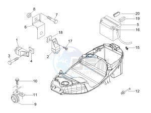 Liberty 200 4t e3 drawing Remote control switches - Battery - Horn