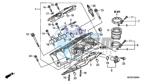 RIGHT CYLINDER HEAD