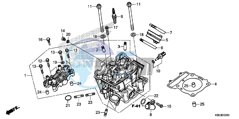 CYLINDER HEAD