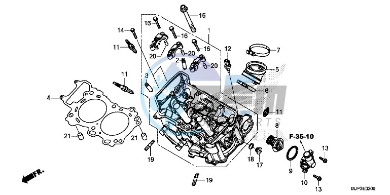 CYLINDER HEAD