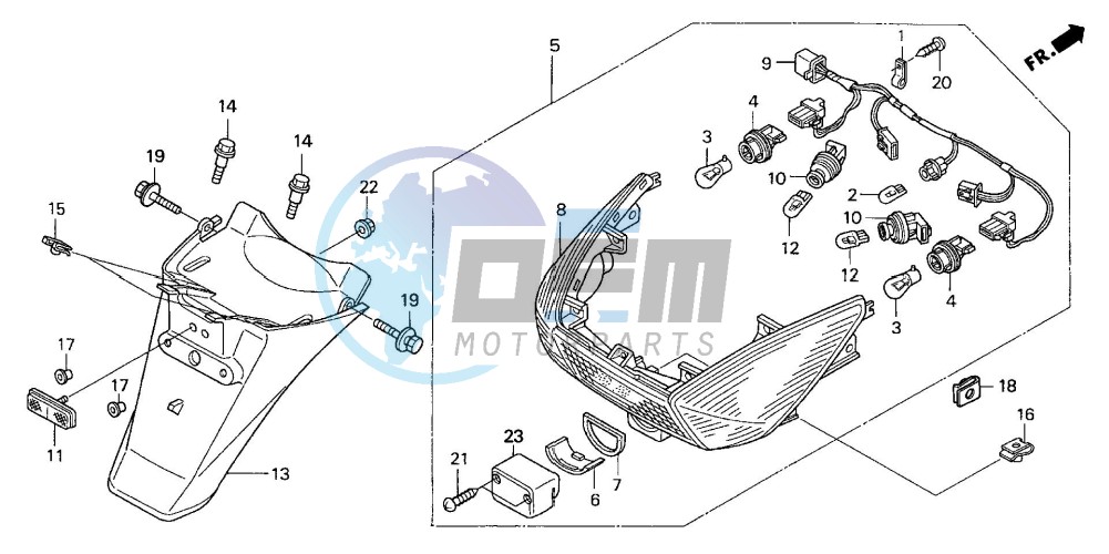 TAILLIGHT/REAR FENDER