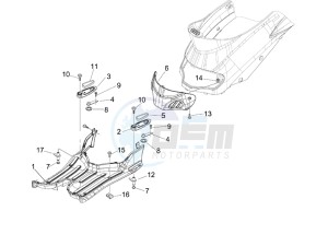 Liberty 200 4t e3 drawing Central cover - Footrests