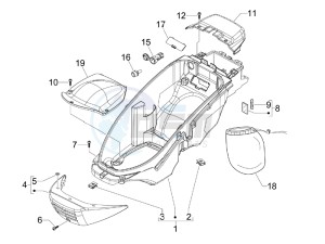 Beverly 125 e3 drawing Helmet box - Undersaddle