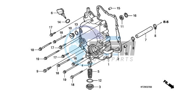 RIGHT CRANKCASE COVER