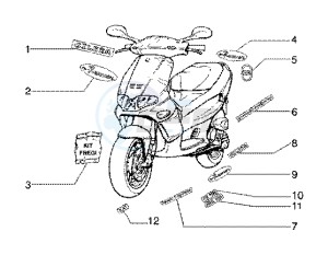 Runner 180 FXR 2t drawing Emblems