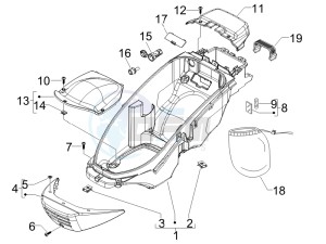 Beverly 300 ie Tourer e3 drawing Helmet box - Undersaddle