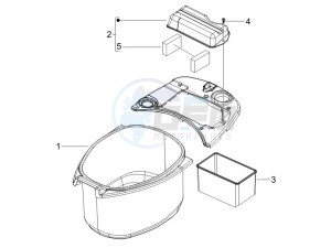 LX 50 2T drawing Helmet housing - Undersaddle