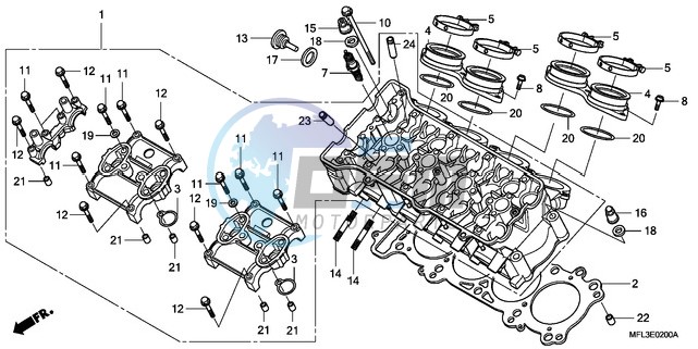 CYLINDER HEAD