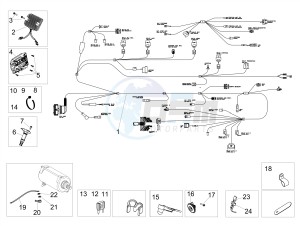 SHIVER 900 E4 ABS (EMEA, LATAM) drawing Front electrical system