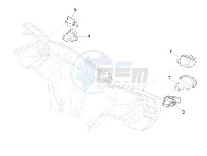 SR 150 4T-3V (EMEA-LATAM) drawing Selectors - Switches - Buttons