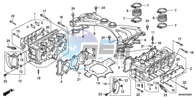 CYLINDER HEAD