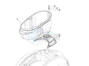 GTS 250 (EMEA, APAC) (AU, Eu, IL, J, Ri) drawing Helmet huosing - Undersaddle