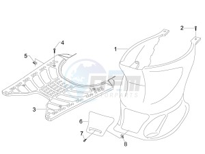 Stalker 50 Naked (UK) UK drawing Central cover - Footrests