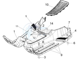 LX 150 4T ie Touring drawing Central cover - Footrests