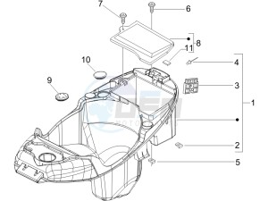 Liberty 50 2t drawing Helmet box - Undersaddle