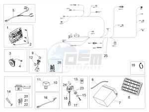 DORSODURO 900 E4 ABS (EMEA) drawing Rear electrical system