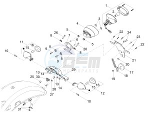 V9 Roamer 850 (APAC) drawing Achterste verlichting