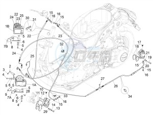 GTS 300 SUPER-TECH IE ABS E4 (APAC) drawing Brakes pipes - Calipers (ABS)