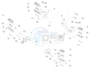 V9 Roamer 850 (APAC) drawing Voetensteunen