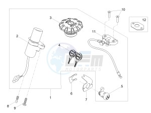 V7 III Stone 750 e4 (NAFTA) drawing Locks