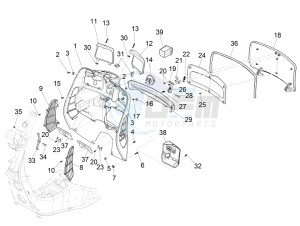 GTV 300 SEI GIORNI IE E4 ABS (APAC) drawing Front glove-box - Knee-guard panel