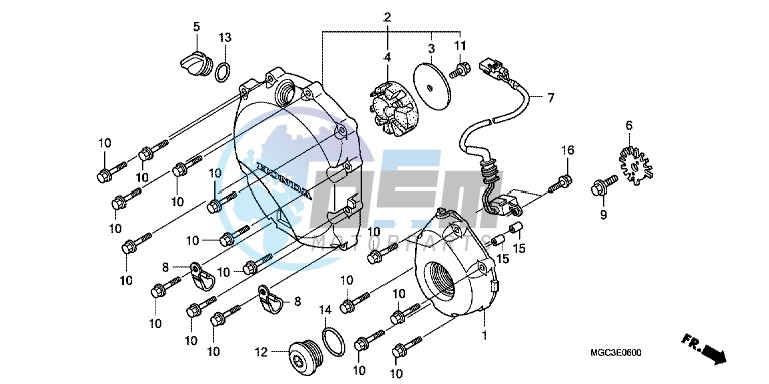 RIGHT CRANKCASE COVER