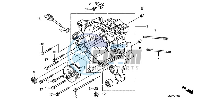 RIGHT CRANKCASE