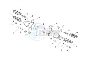 SCARABEO 50 2T CARBURATORE E4 CLASSIC (EMEA) drawing Foot rests