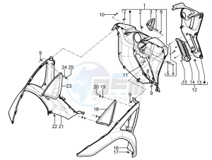 MP3 300 YOURBAN LT RL-SPORT NOABS E4 (EMEA) drawing Front glove-box - Knee-guard panel