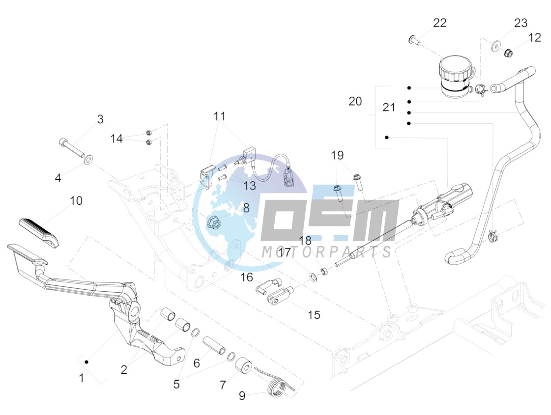 Rear master cylinder