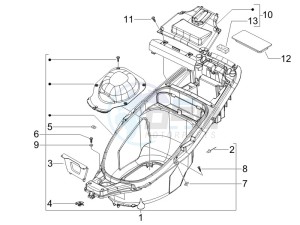 Runner 50 SP Race drawing Helmet box - Undersaddle