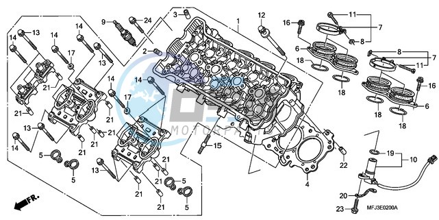 CYLINDER HEAD