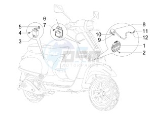 S 125 4T (Euro 3) UK drawing Voltage Regulators -ECU - H.T. Coil